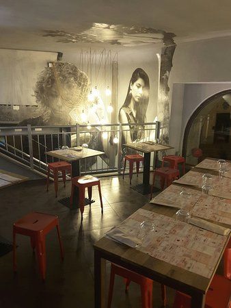 12 A bistrot